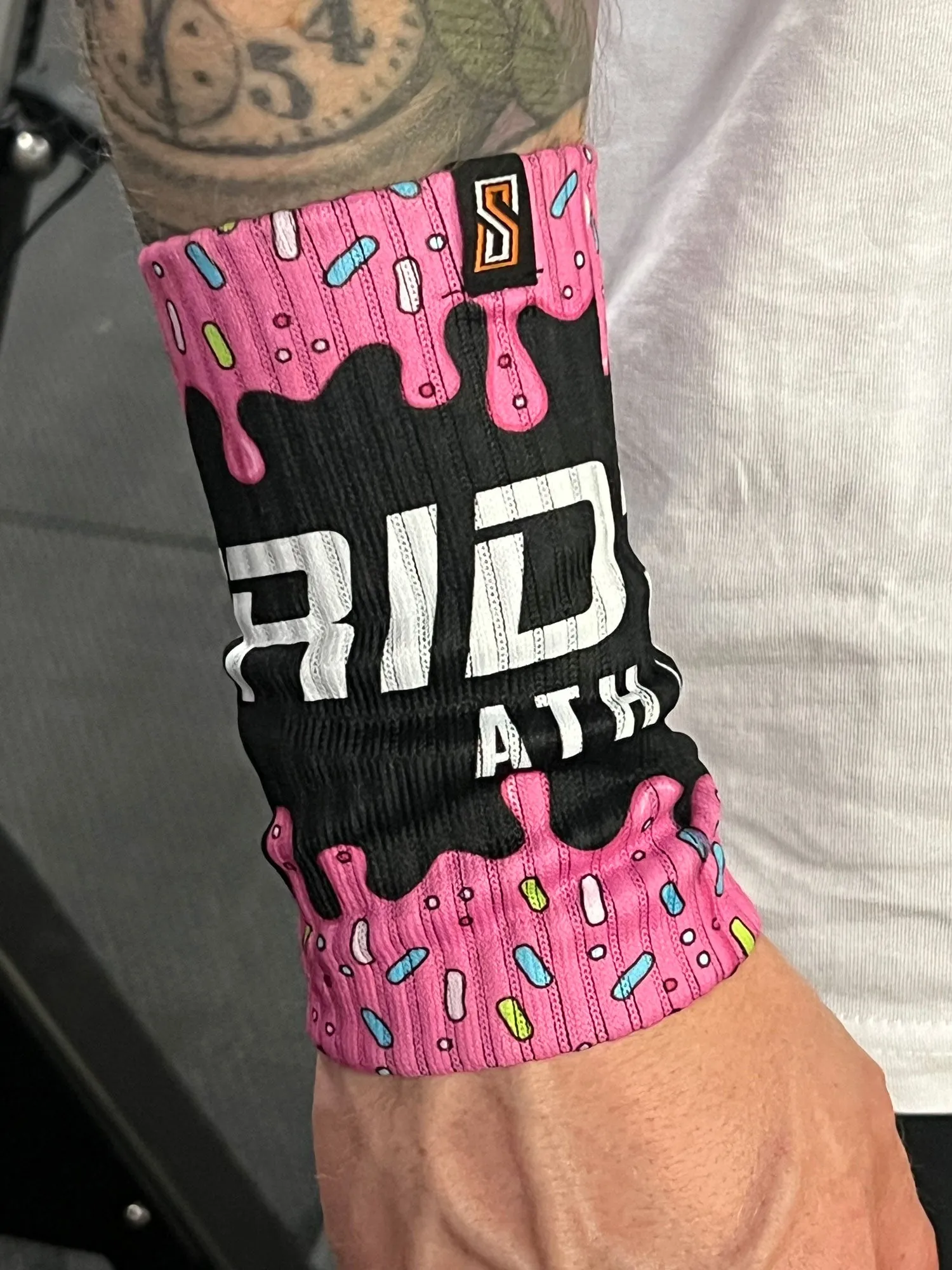 Doughnut Wrist Socks