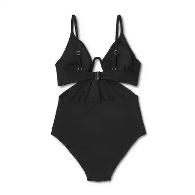 Isabel Maternity by Ingrid & Isabel One Piece Swimsuit Underwire Monokini