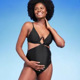 Isabel Maternity by Ingrid & Isabel One Piece Swimsuit Underwire Monokini